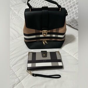 Bucket backpack with wallet